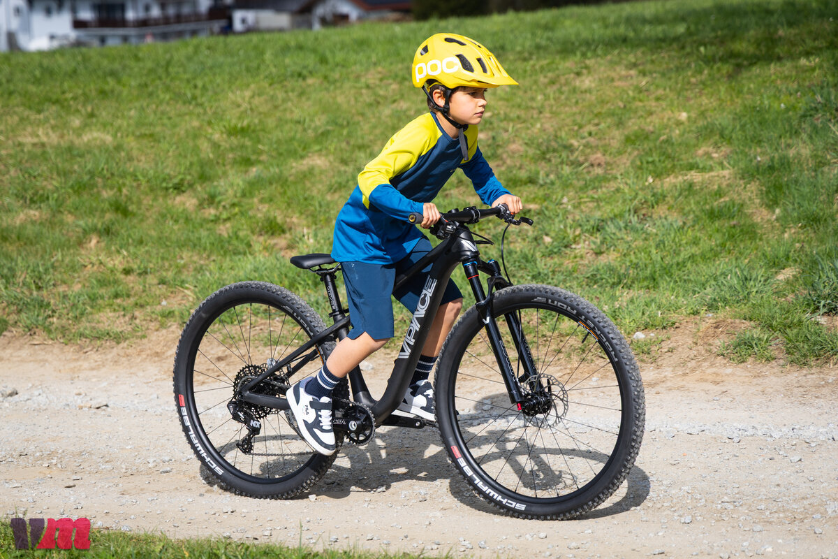 Mountainbike mentorforløb for unge i skoven nær Aarhus